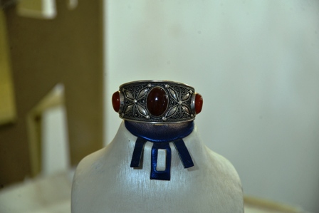 سوار من الفضة
